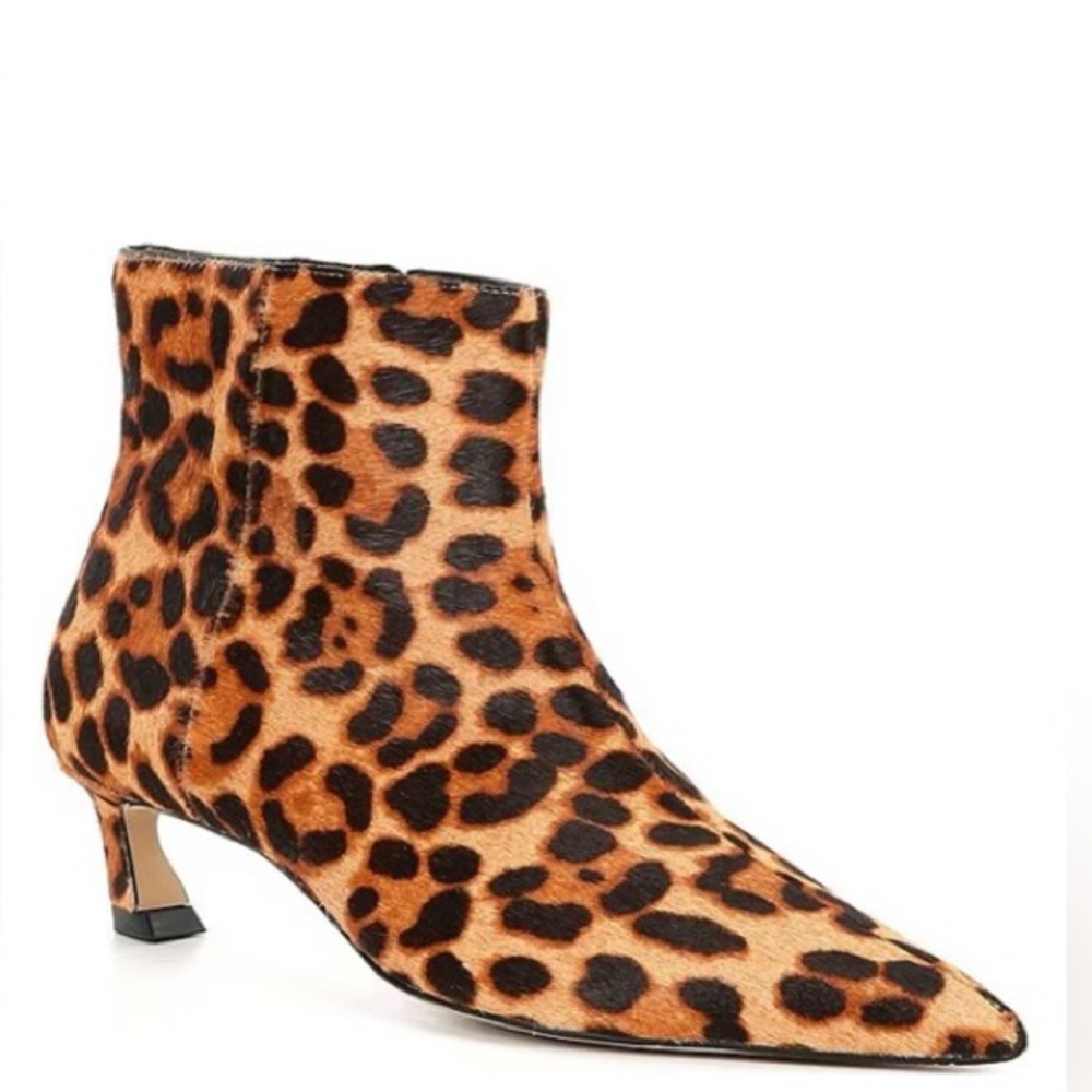 NWT Gianni Bini Georgina Leopard Print Calf Hair Kitten Heel Ankle Booties 6,5
